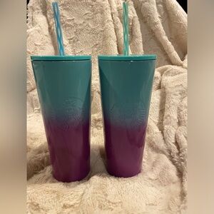 Set of 2 Starbucks cups